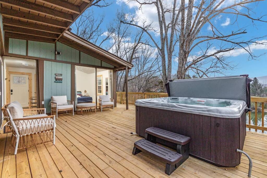 Lazy Lake 3Br Cabin W/ Mtn Views + Hot Tub +Wi-Fi Luray Kültér fotó